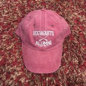 HOGWARTS ALUMNI HAT 🧢